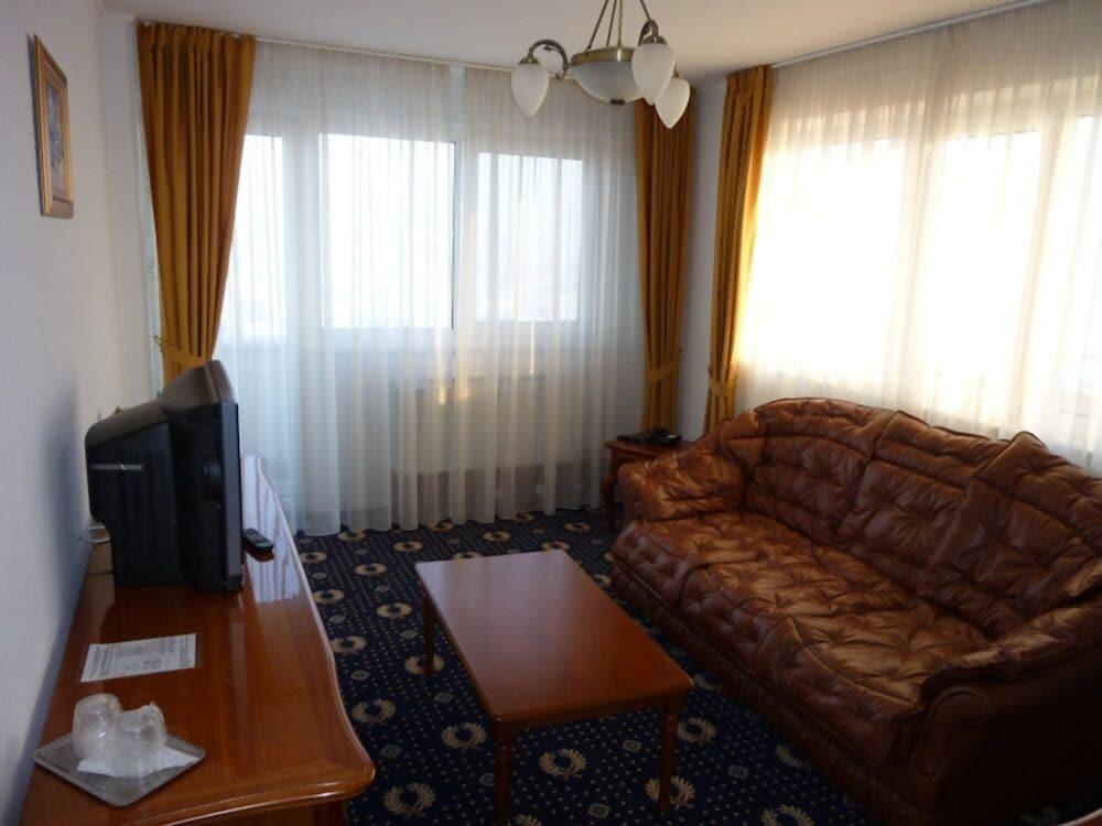 Hotel Belvedere Cluj-Napoca Exterior foto